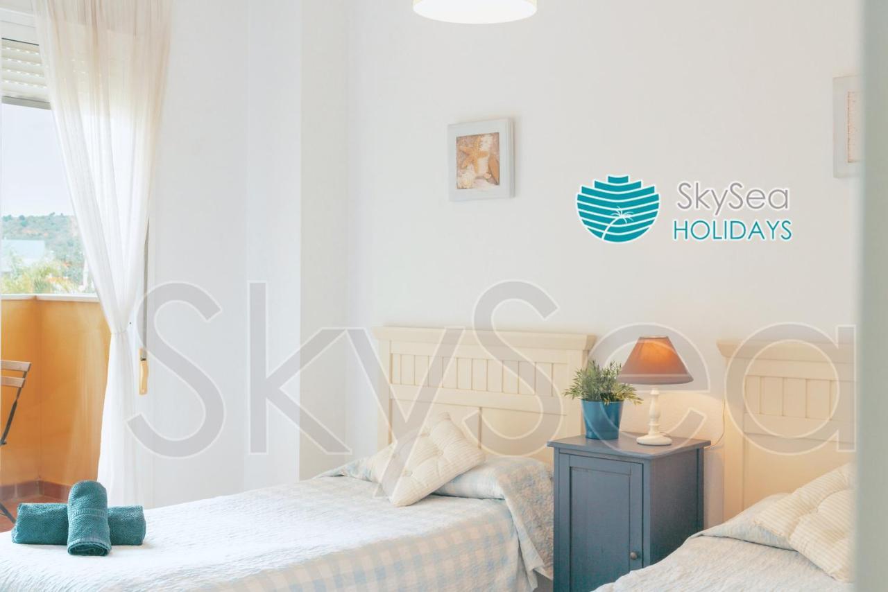 Apartamento Sky Sea Holidays Mijas Costa *
