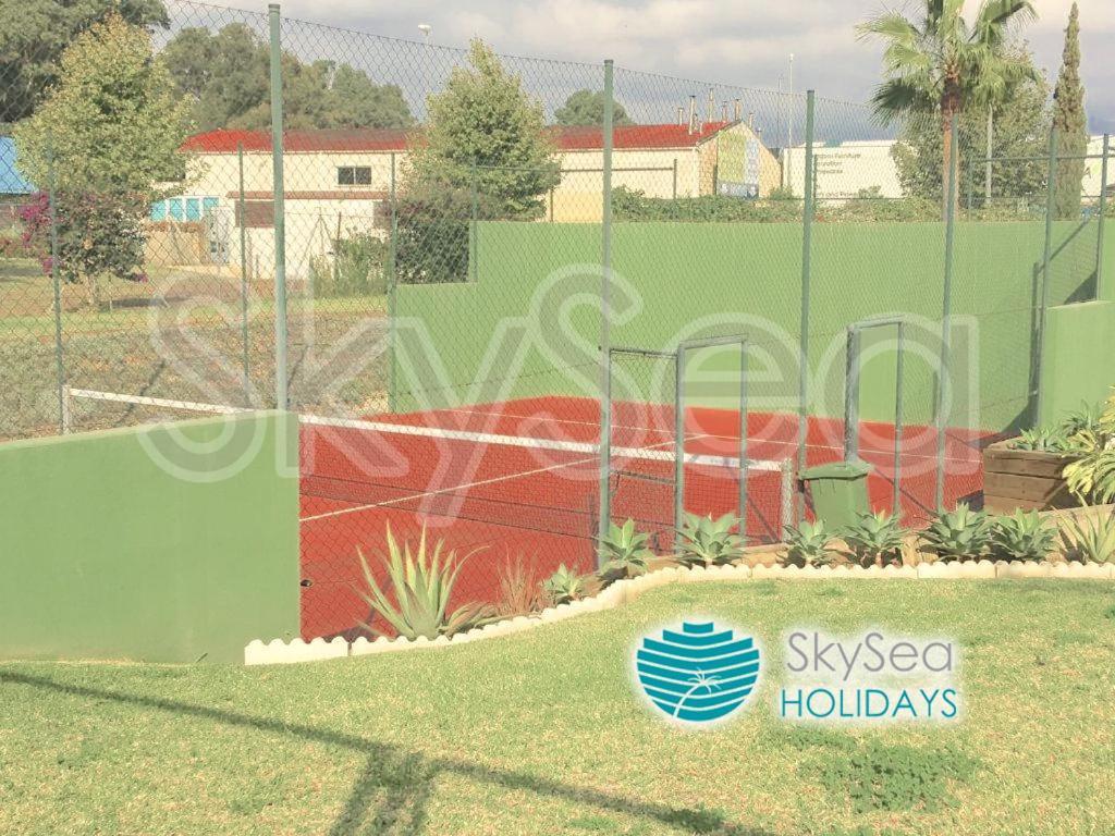 Sky Sea Holidays Mijas Costa Apartment *